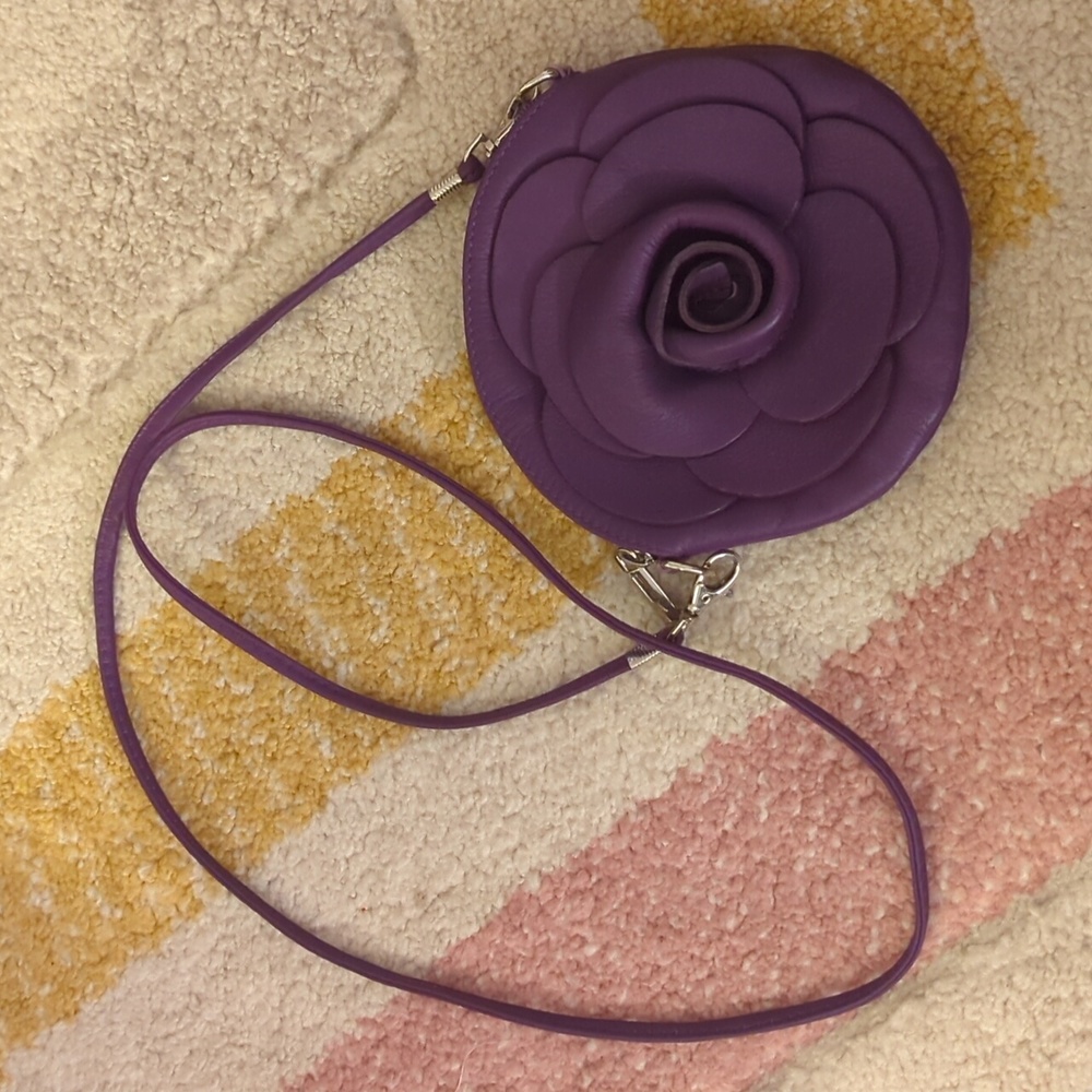 Purple Italian Leather Flower Dhaped Purse